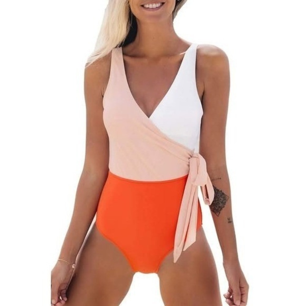 CUPSHE Women's Orange Color Block One Piece Swimsuit Plunging Knotted Monokini‎